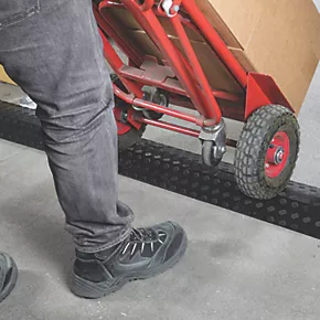 D-Line Drive Over Cable Protector 0.77m Black - Heavy-Duty Cable Tidy Solution 4 D-Line Drive Over Cable Protector 0.77m Black - Heavy-Duty Cable Tidy Solution - Image 4